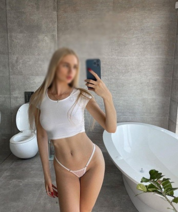 Наташа, 18